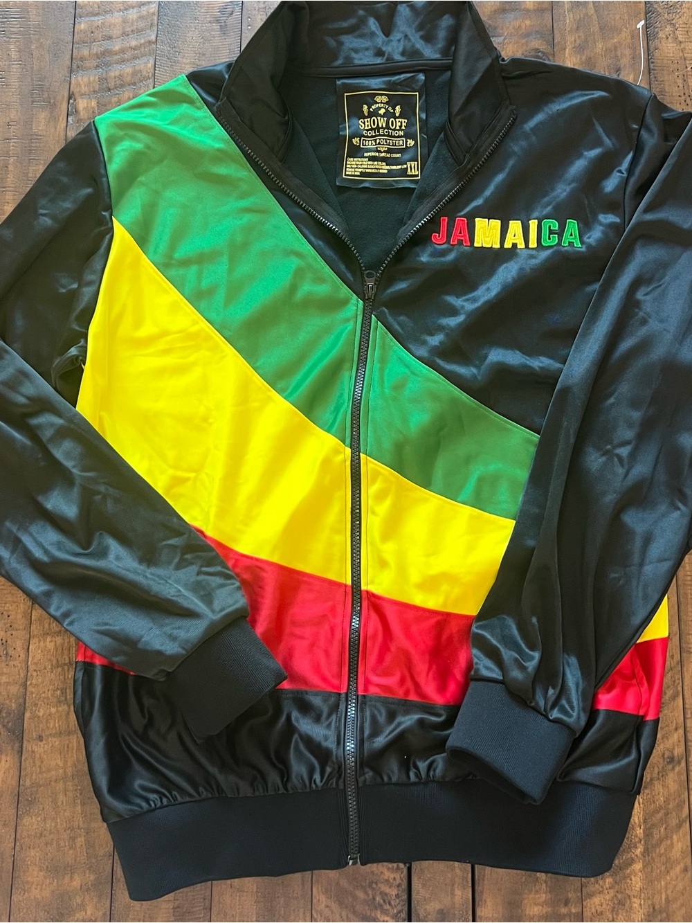 🇯🇲 Show Off Collection Mens Sz. XXL
Jamaica Jogger Track Jacket
Black Zip Up